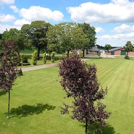 Den Hulst Bed and breakfast *
